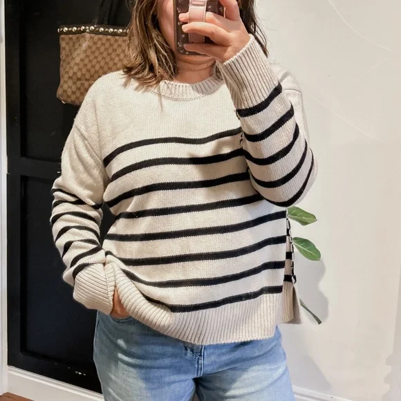 Vince 100% Cashmere Stripe Boxy Crew Sweater. Size S - Picture 10 of 11